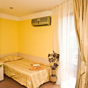 Apart & Rooms Fotinov Burgasz